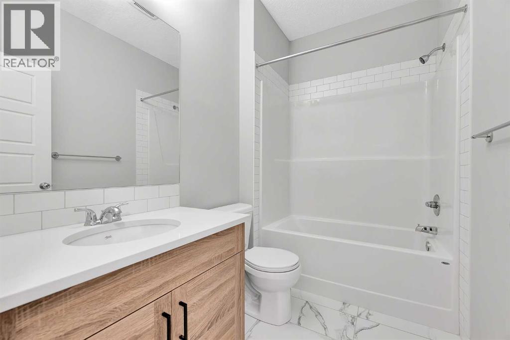 250 Fireside View, Cochrane