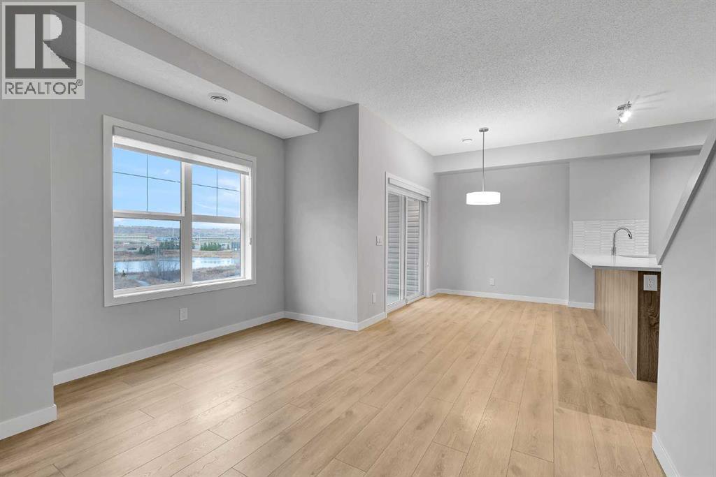 250 Fireside View, Cochrane