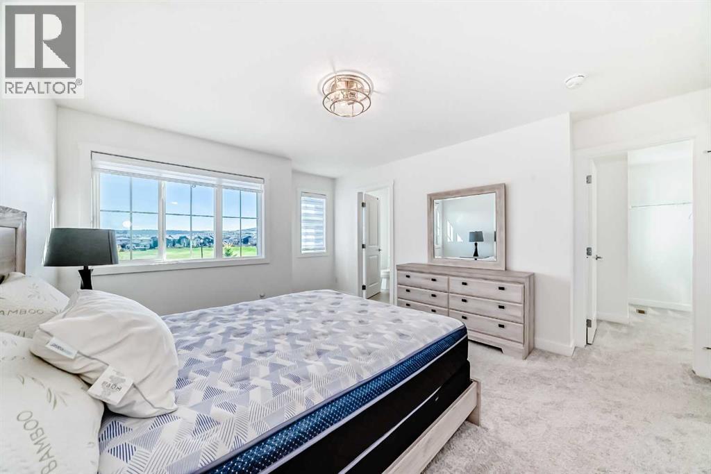 312 Heartland Way, Cochrane