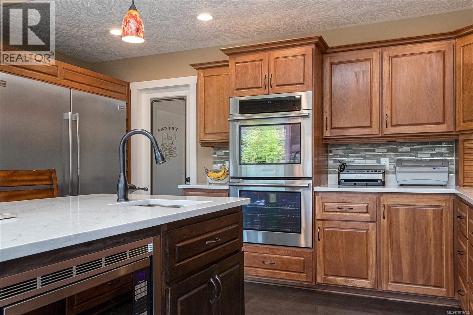 1655 Wyatt's Way, Qualicum Beach