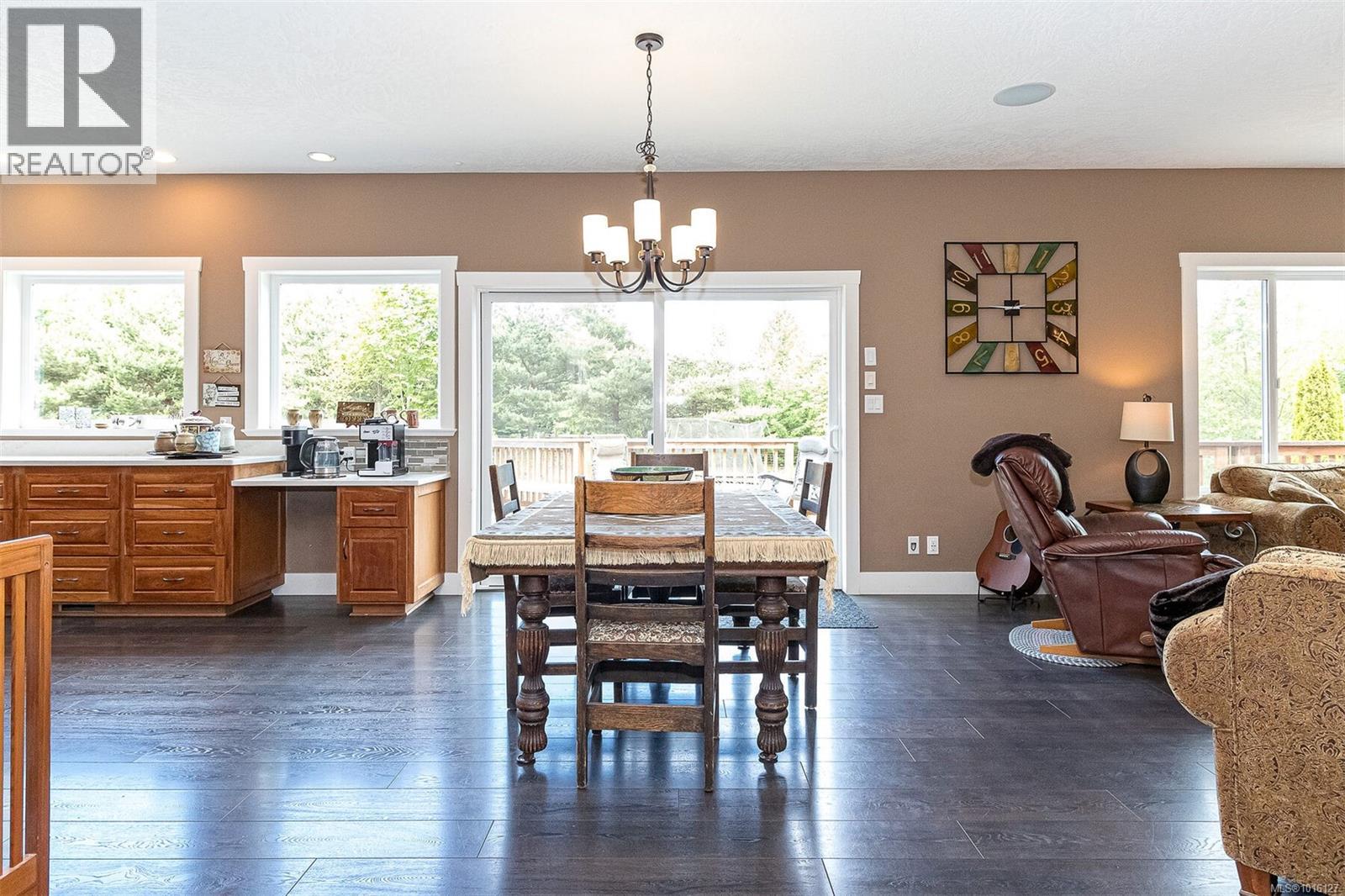 1655 Wyatt's Way, Qualicum Beach