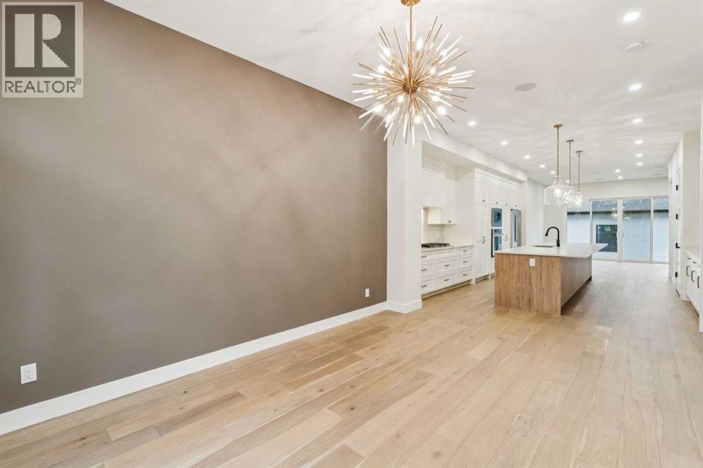 Single Family House for Sale in   Street SW Spruce Cliff Calgary 