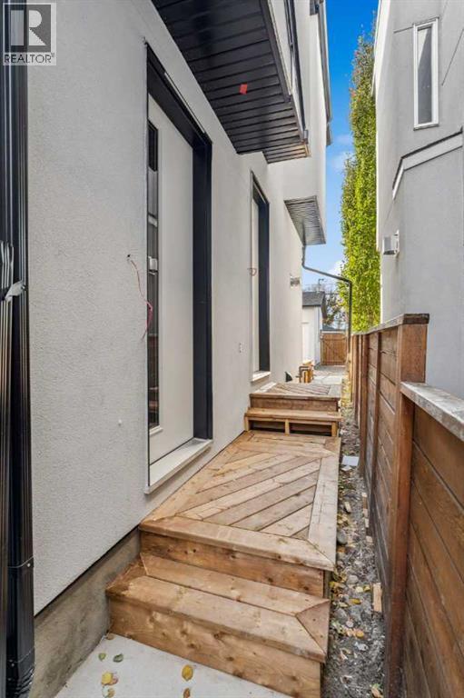 Single Family House for Sale in   Street SW Spruce Cliff Calgary 