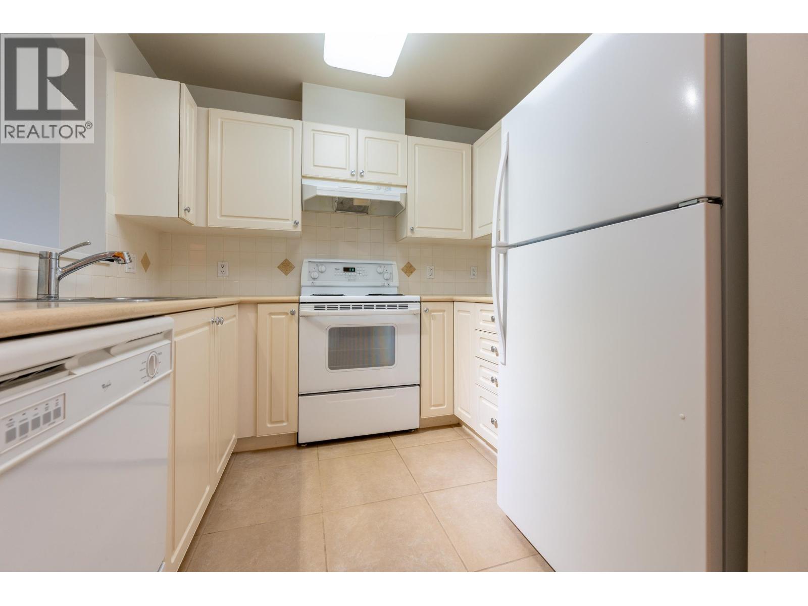 603 538 W 45TH AVENUE, Vancouver