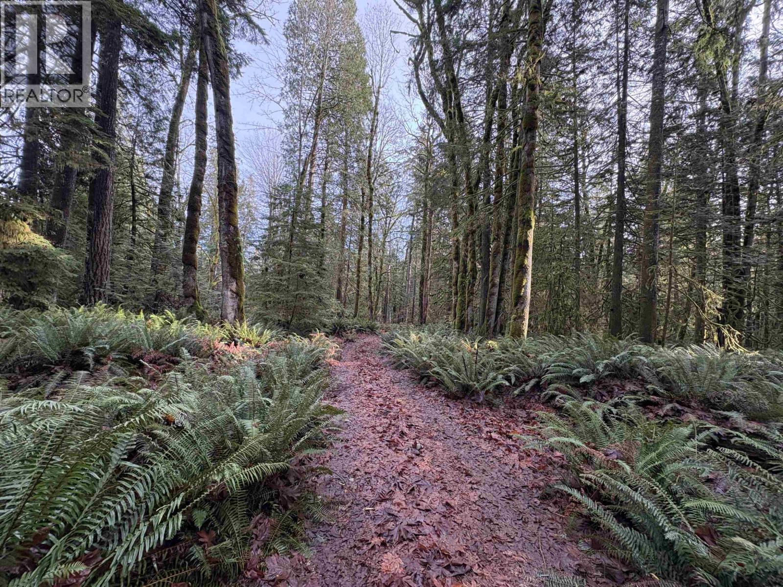 815 THE GROVE ROAD, Gambier Island