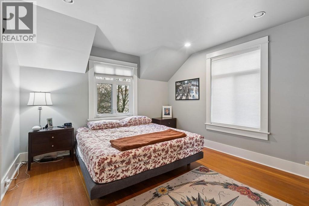 2075 W 48TH AVENUE, Vancouver