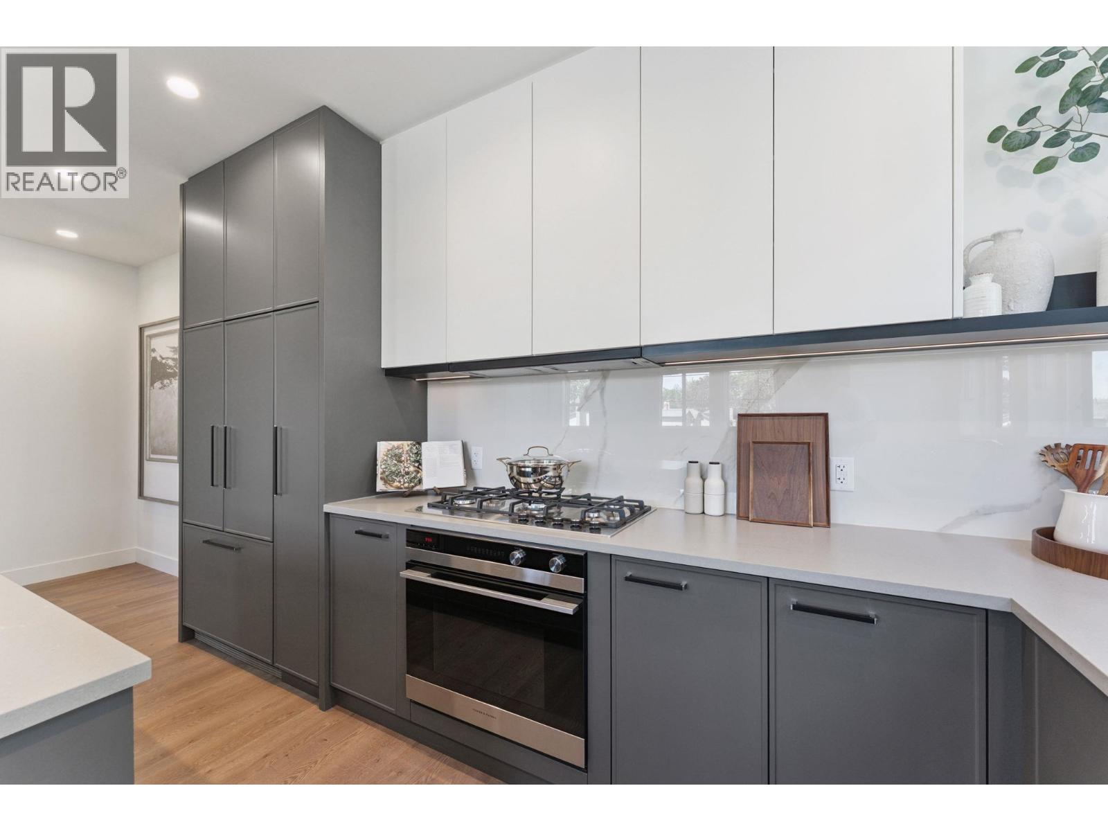 #21-10188 NO. 1 Road, Richmond