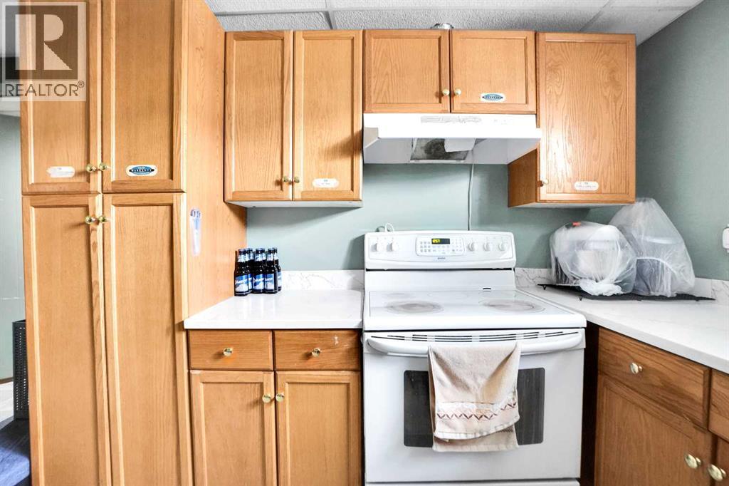 Single Family House Bi-level for Sale in  Whitworth Way NE Whitehorn Calgary 