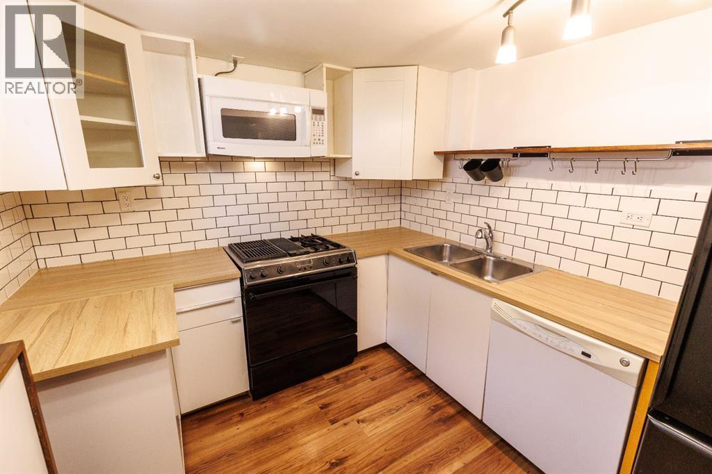 Single Family House Bungalow for Sale in  Lynndale Crescent SE Ogden Calgary 