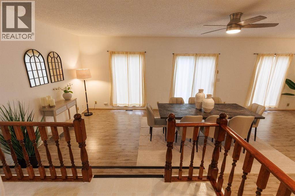 Single Family House Bungalow for Sale in  Lynndale Crescent SE Ogden Calgary 