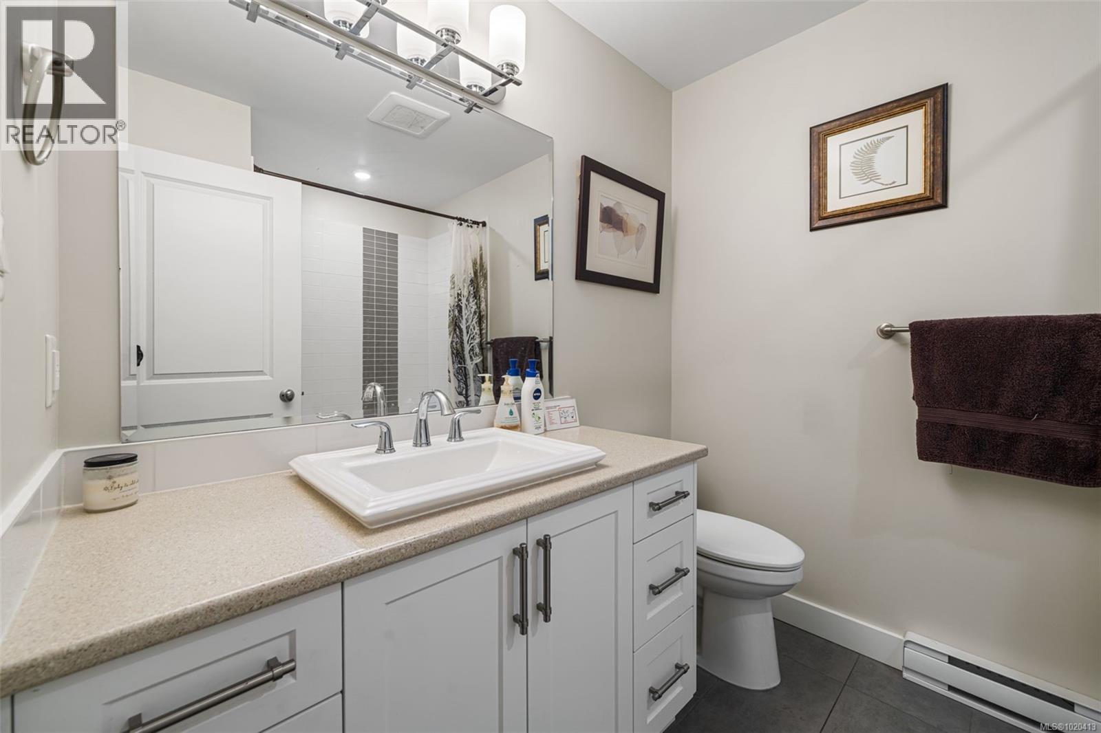 228 6995 Nordin Rd, Sooke