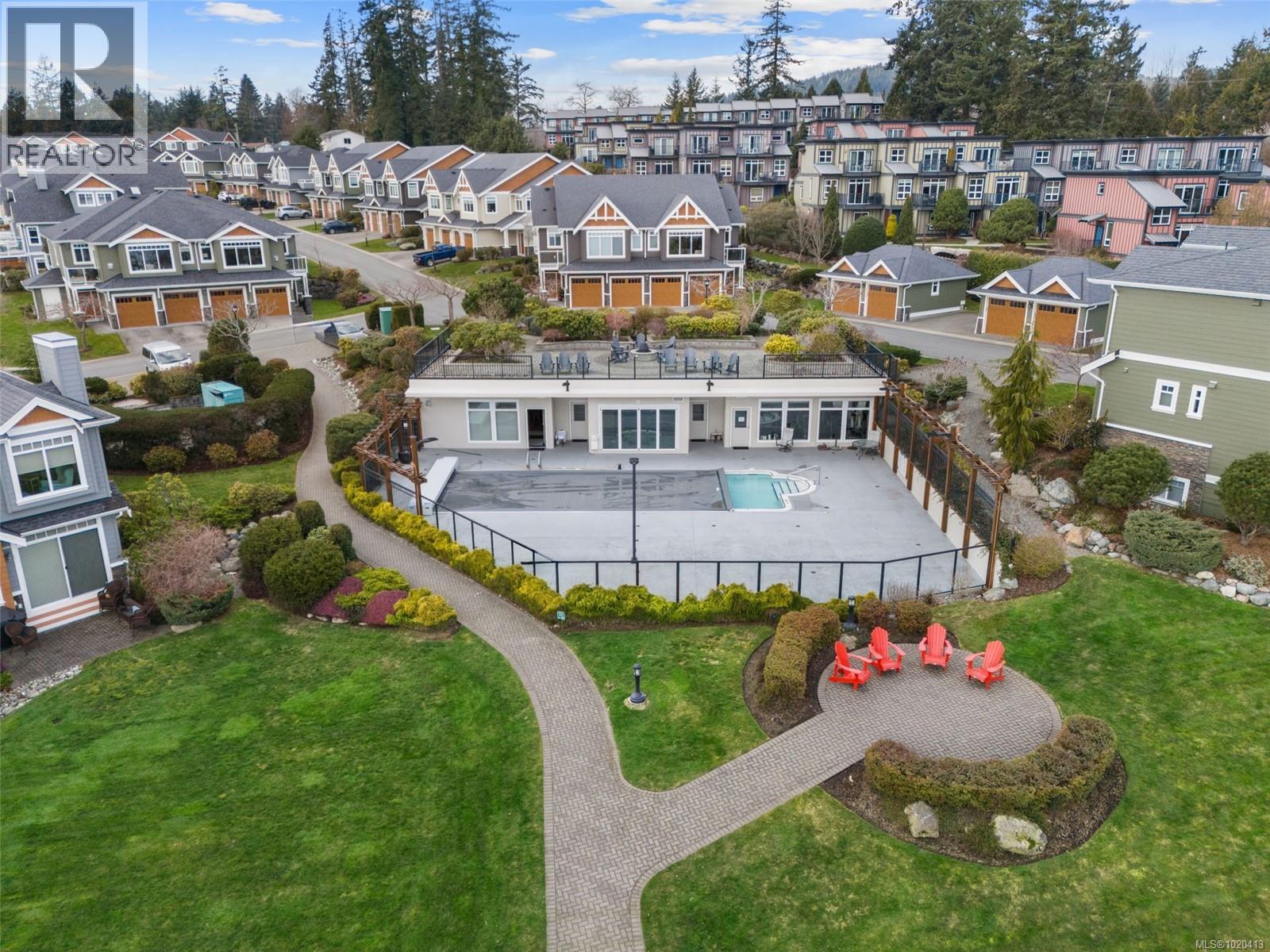 228 6995 Nordin Rd, Sooke