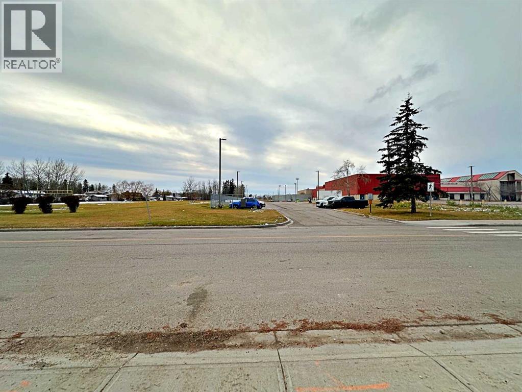 400 Silin Forest Road, Fort McMurray