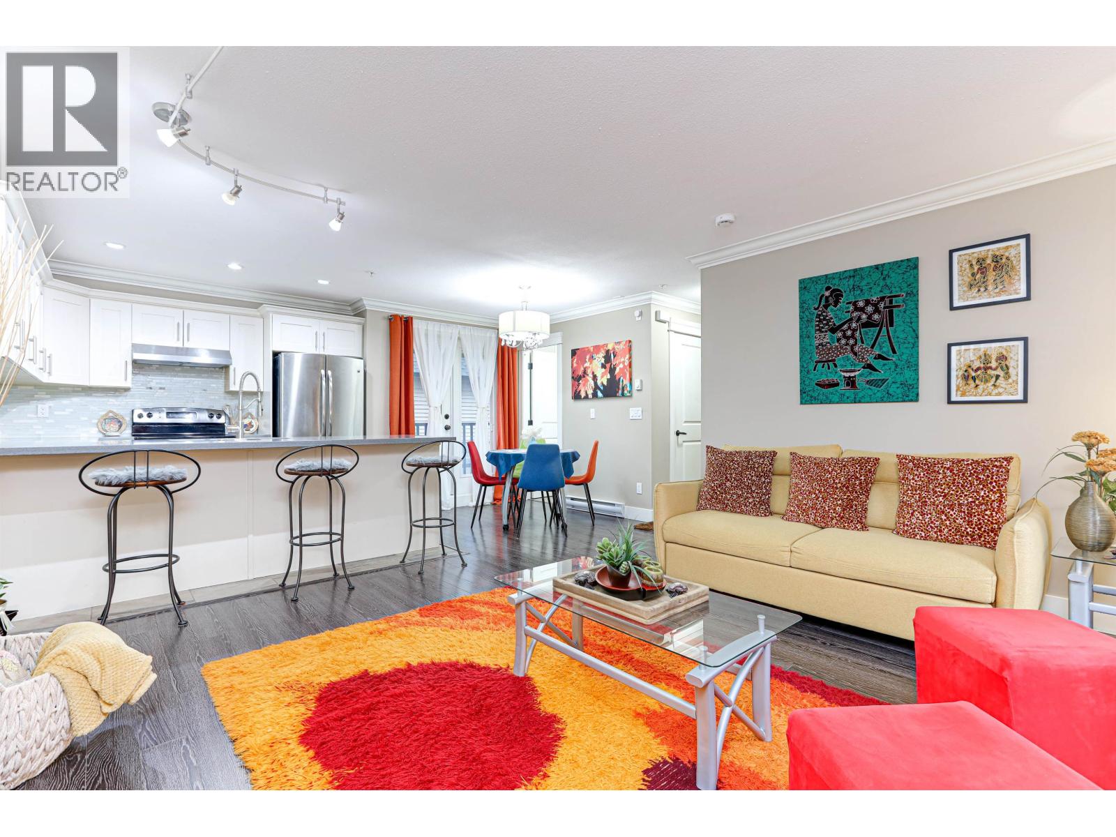 5 305 JARDINE STREET, New Westminster