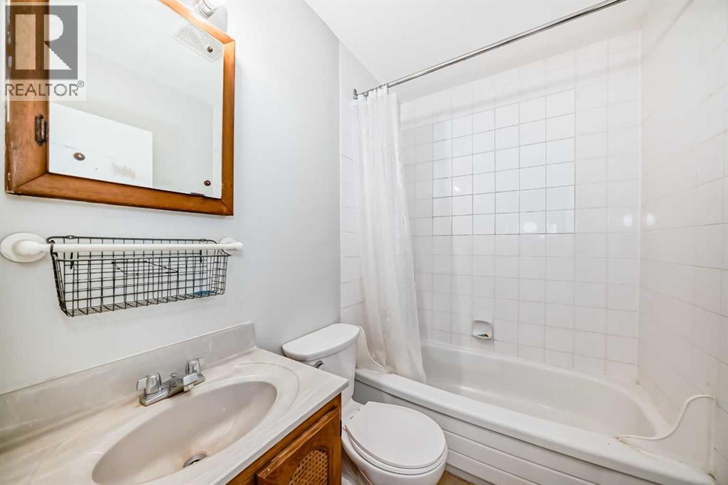 Single Family House Bungalow for Sale in   Street SE Southview Calgary 