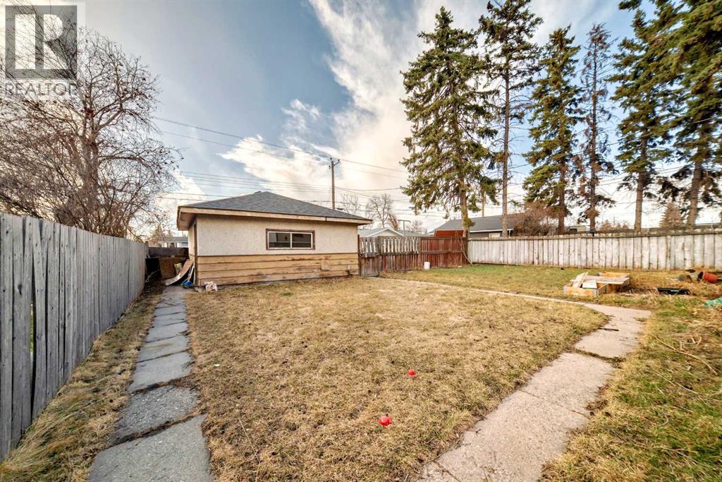 Single Family House Bungalow for Sale in   Street SE Southview Calgary 