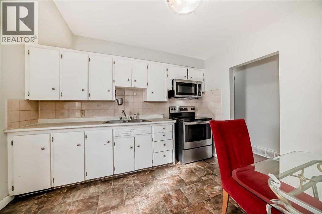 Single Family House Bungalow for Sale in   Street SE Southview Calgary 