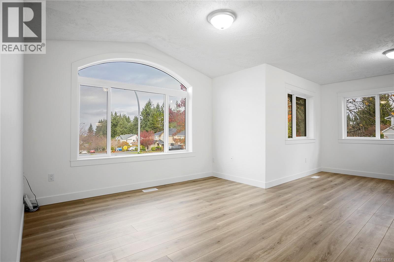 6001 Butcher Rd, Nanaimo