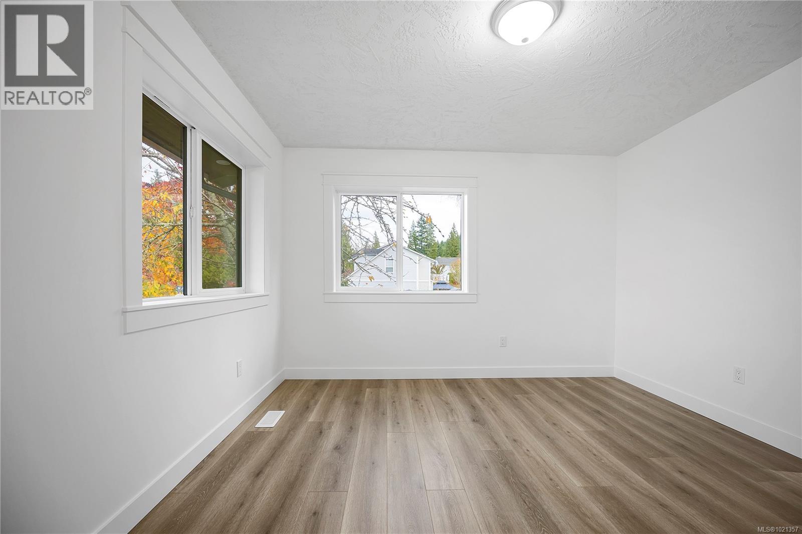 6001 Butcher Rd, Nanaimo