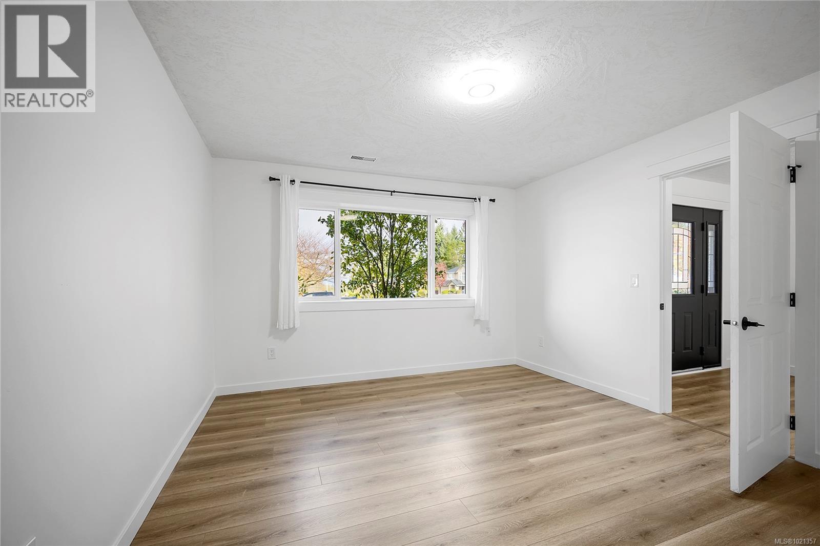 6001 Butcher Rd, Nanaimo