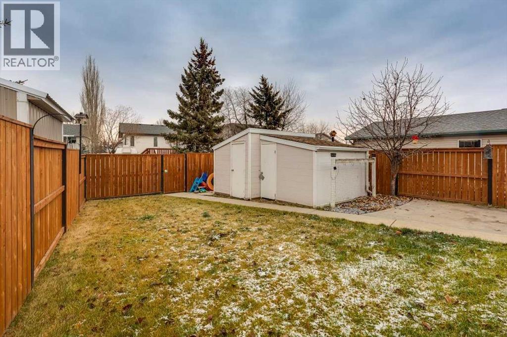 14 Lawrence Crescent, Red Deer