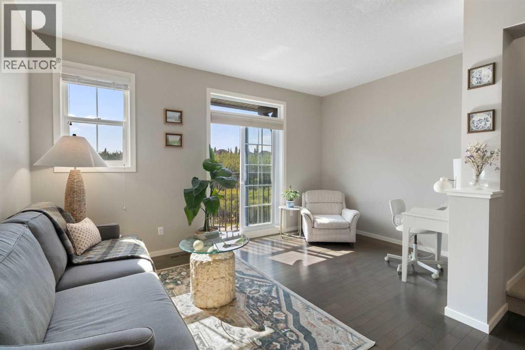 Single Family House for Sale in  Ascot Point SW Aspen Woods Calgary 