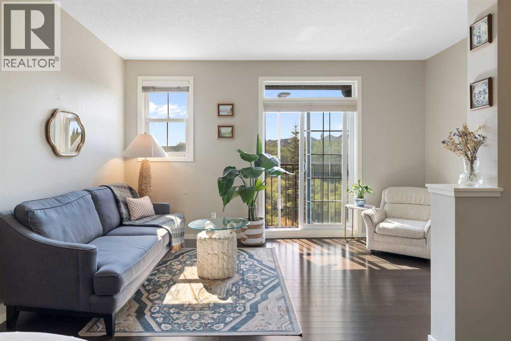 Single Family House for Sale in  Ascot Point SW Aspen Woods Calgary 