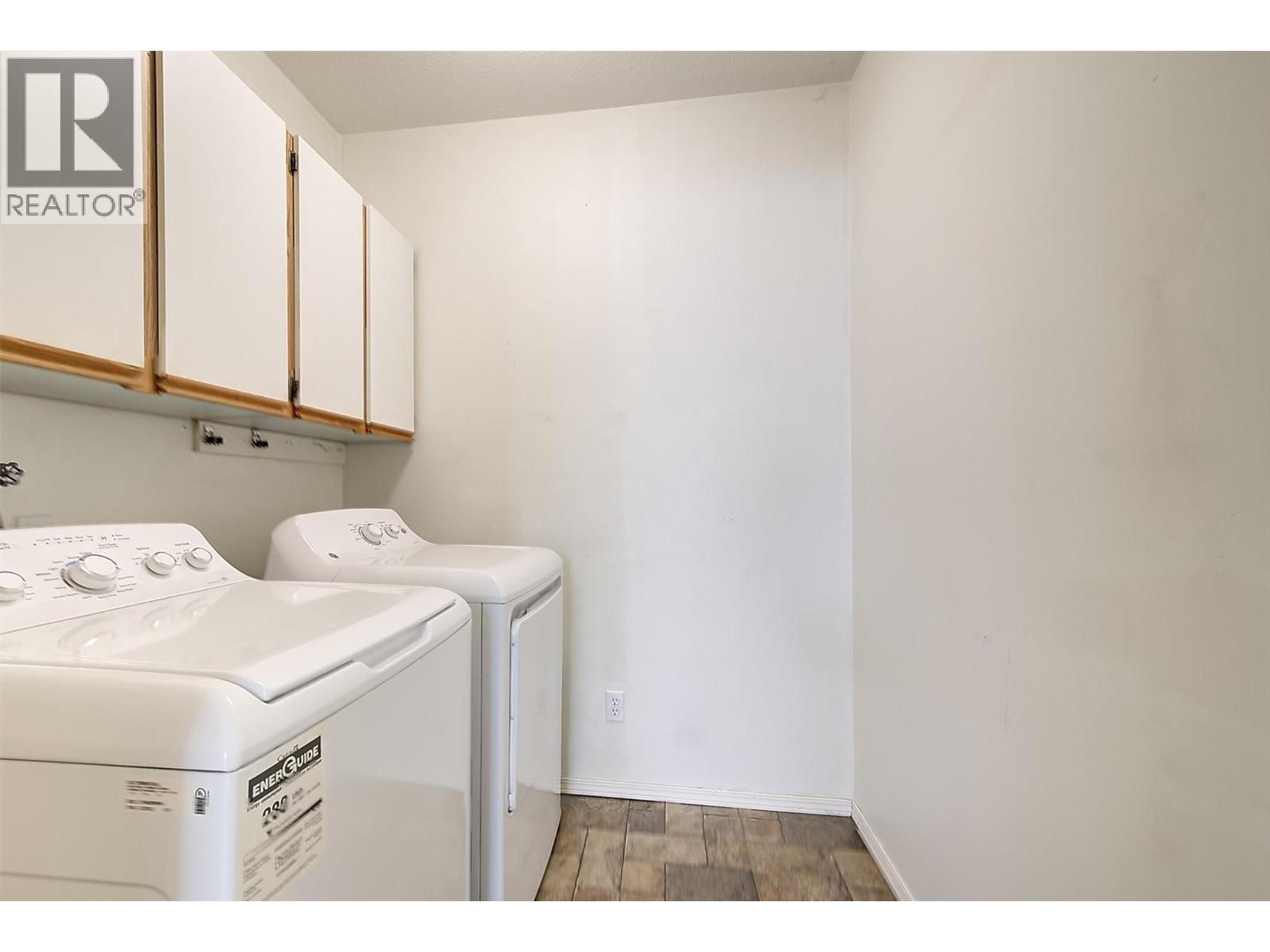 106 1329 KLO Road, Kelowna