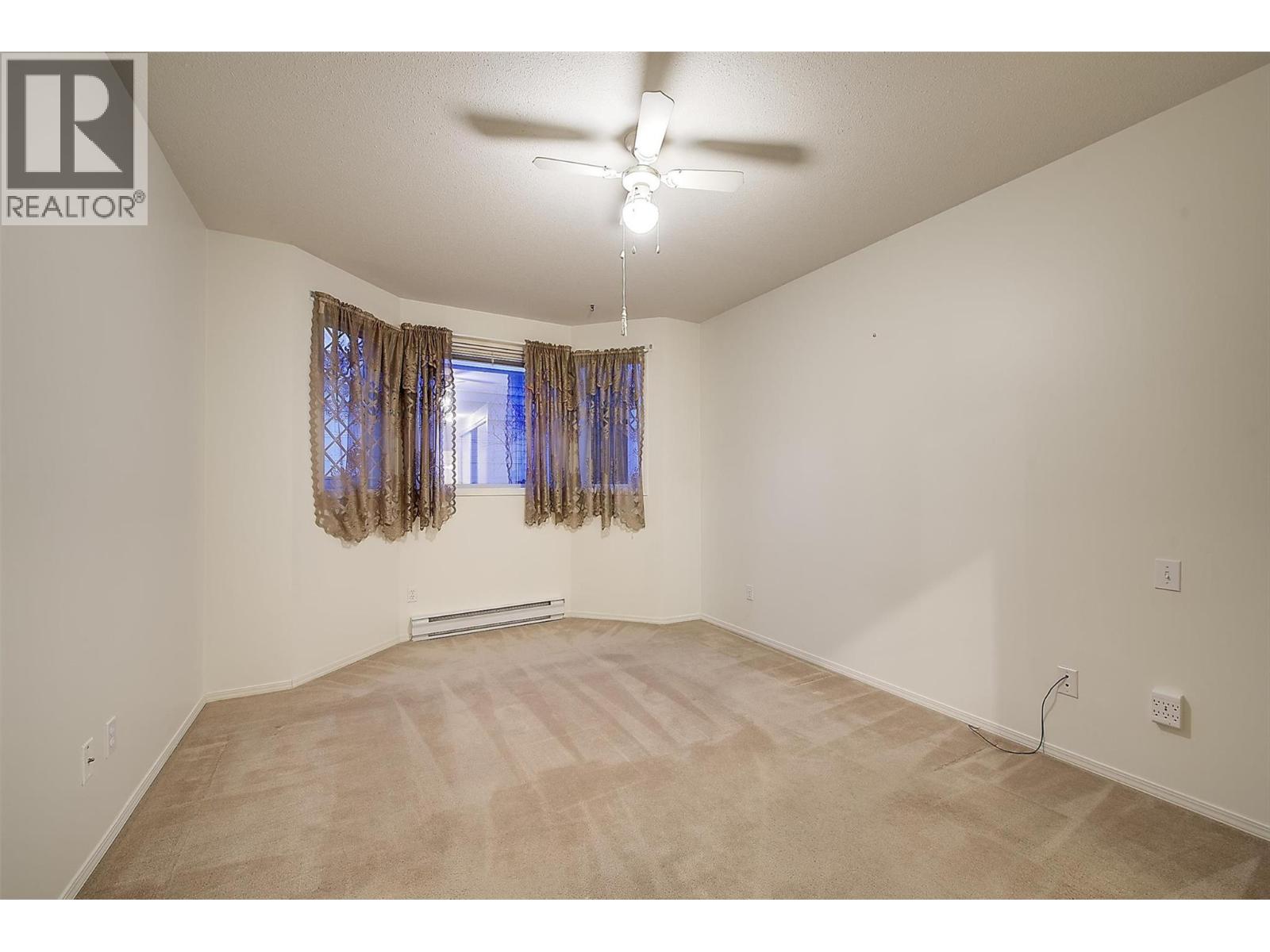 106 1329 KLO Road, Kelowna