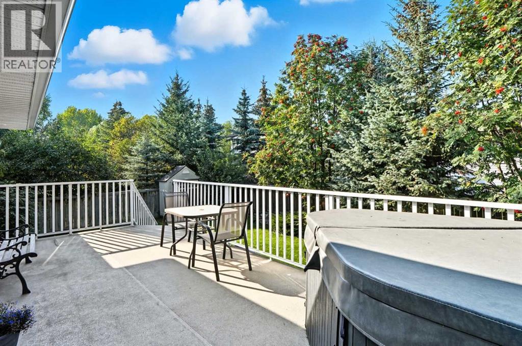 12 Bow Way, Cochrane