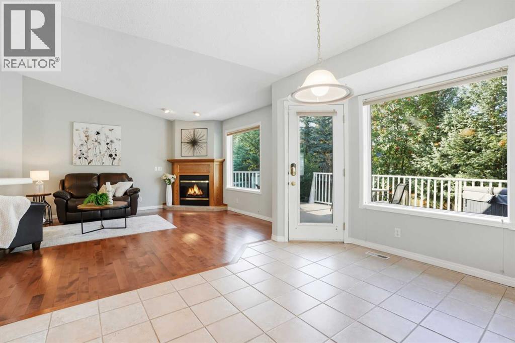 12 Bow Way, Cochrane