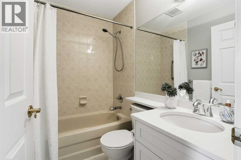 12 Bow Way, Cochrane