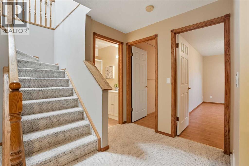 12 Bow Way, Cochrane