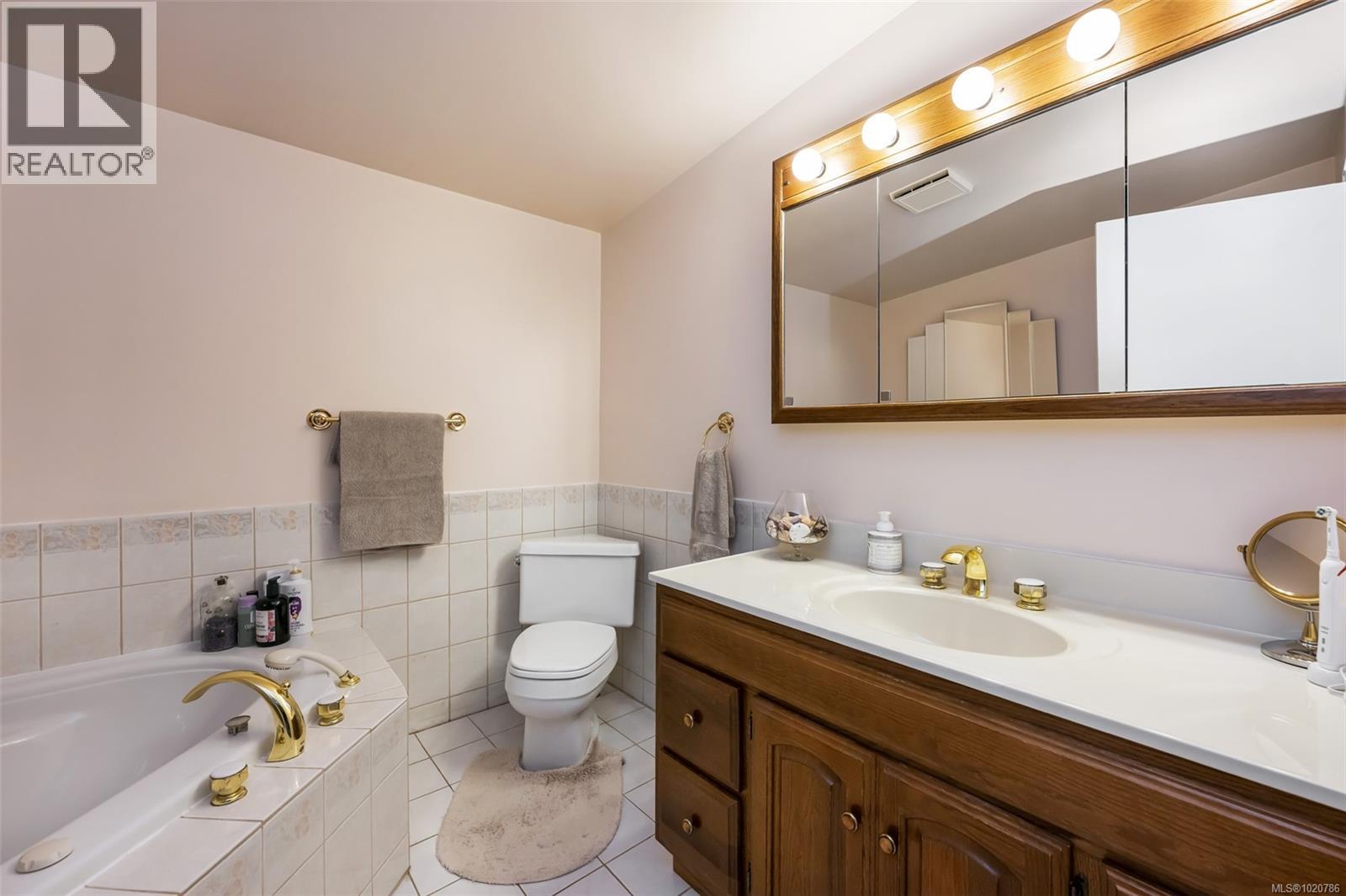 1113 Neild Rd, Metchosin