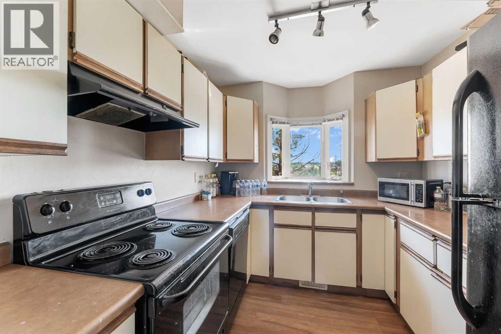 Single Family House for Sale in   Garry Crescent NE Greenview Calgary 