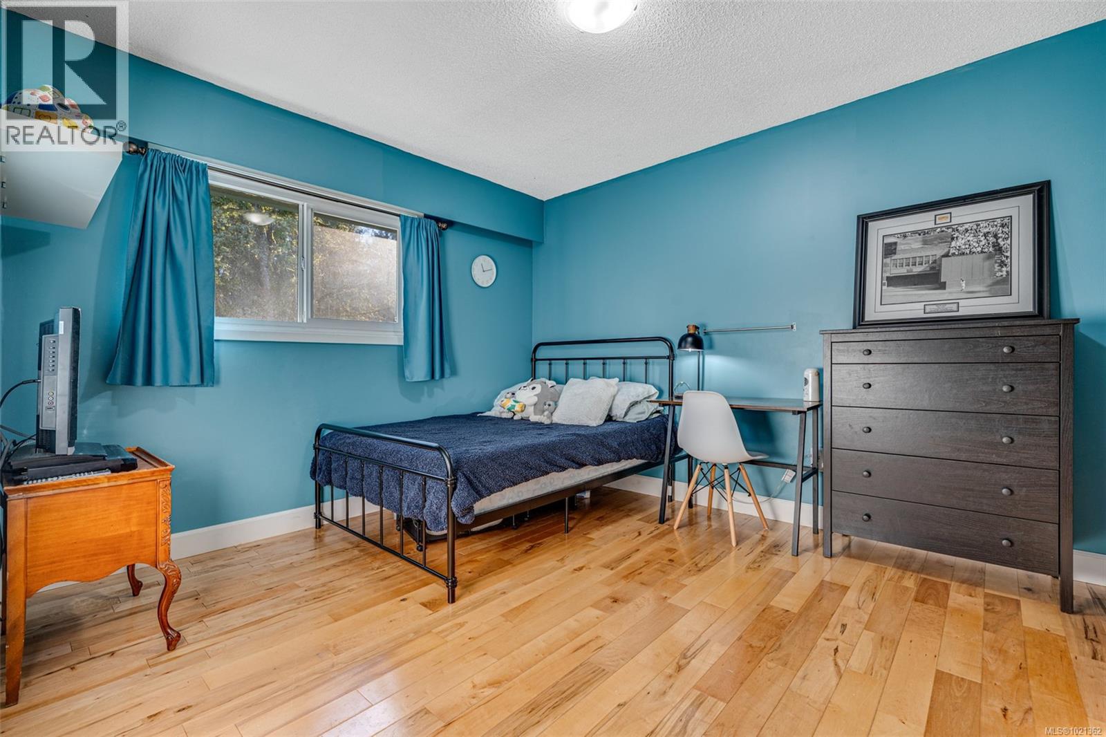  9440 Glenelg Avenue, North Saanich