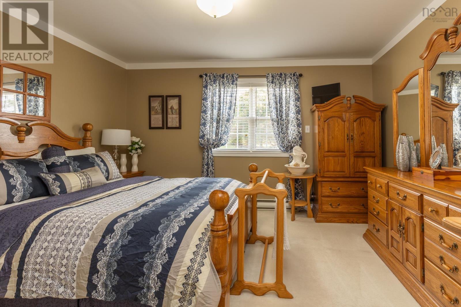 Property 16 of 48 of 5 Placid Court