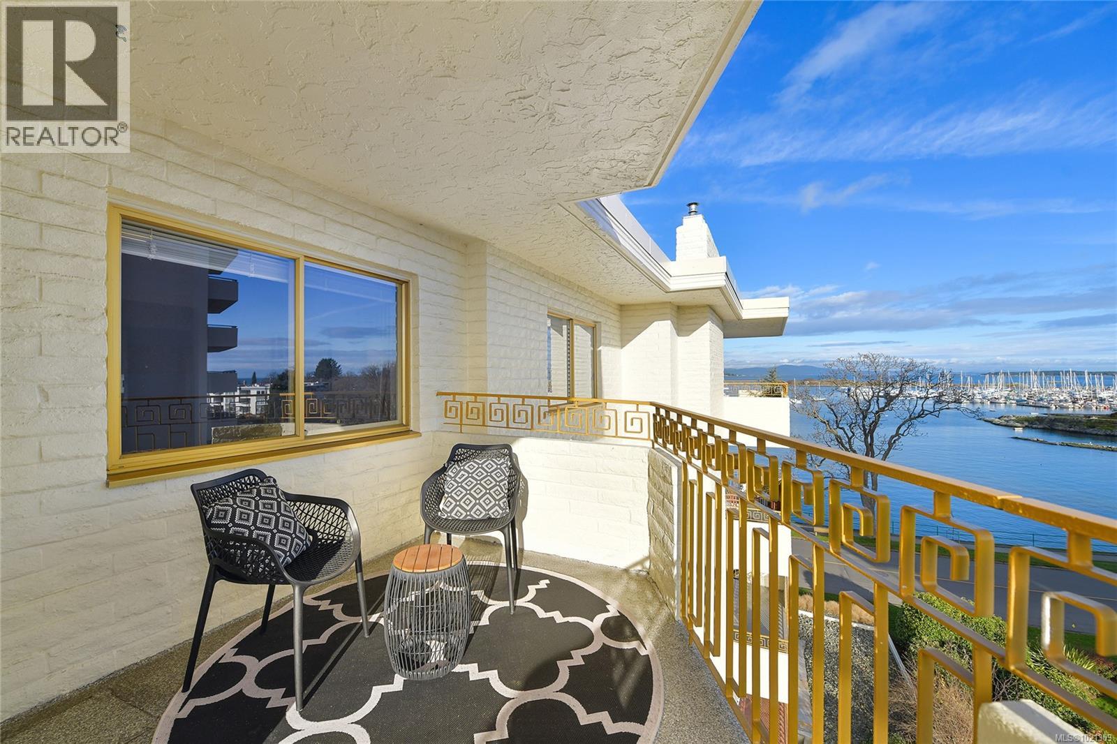 507 1440 BEACH Drive, Oak Bay