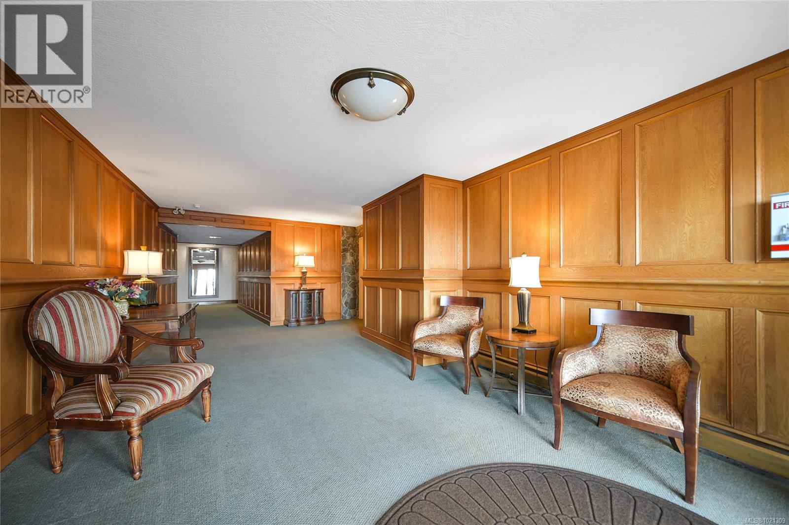 507 1440 BEACH Drive, Oak Bay