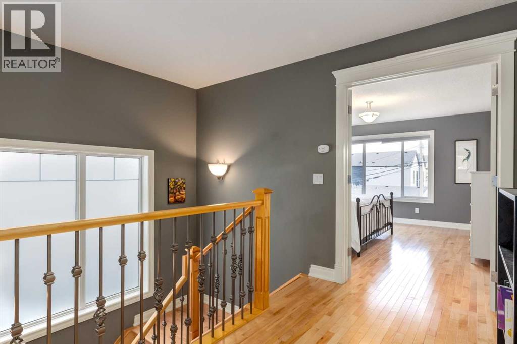 Single Family House for Sale in   Street SW Shaganappi Calgary 