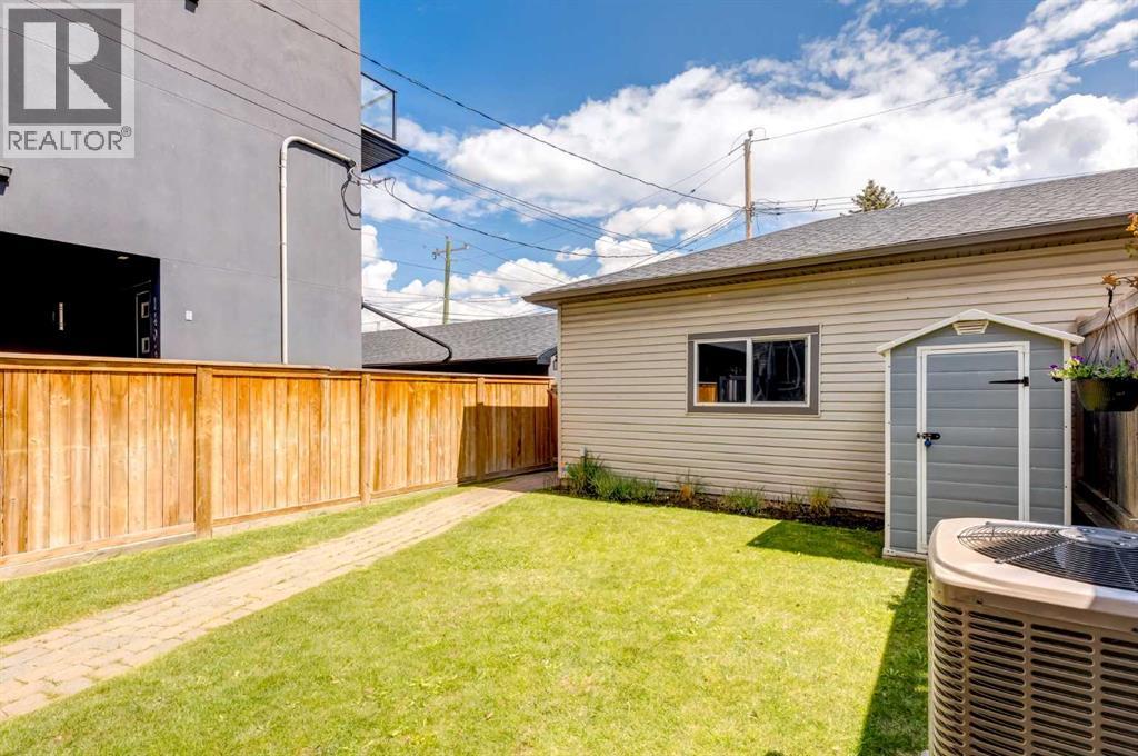 Single Family House for Sale in   Street SW Shaganappi Calgary 