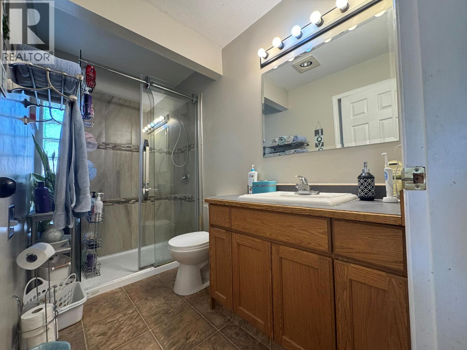  7137 TUCELNUIT Drive, Oliver