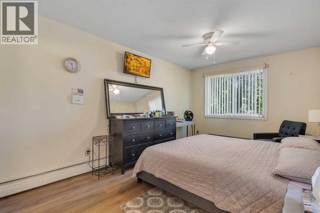 Single Family House for Sale in   Heritage Drive SE Acadia Calgary 