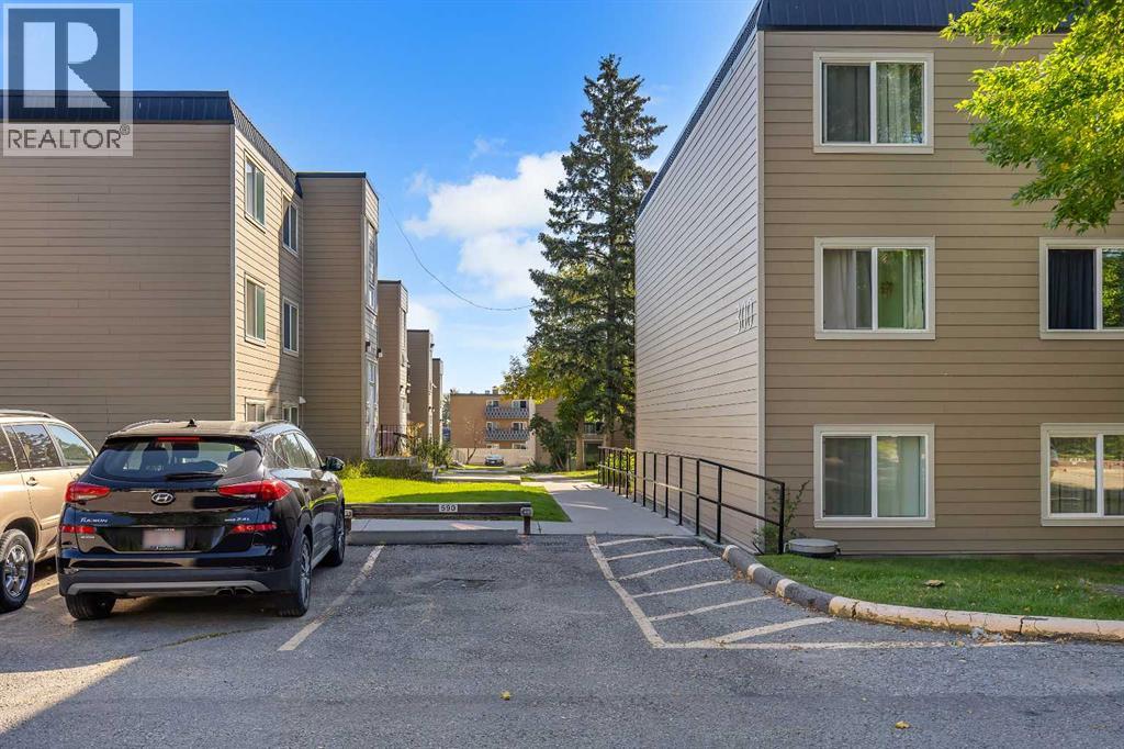 Single Family House for Sale in   Heritage Drive SE Acadia Calgary 