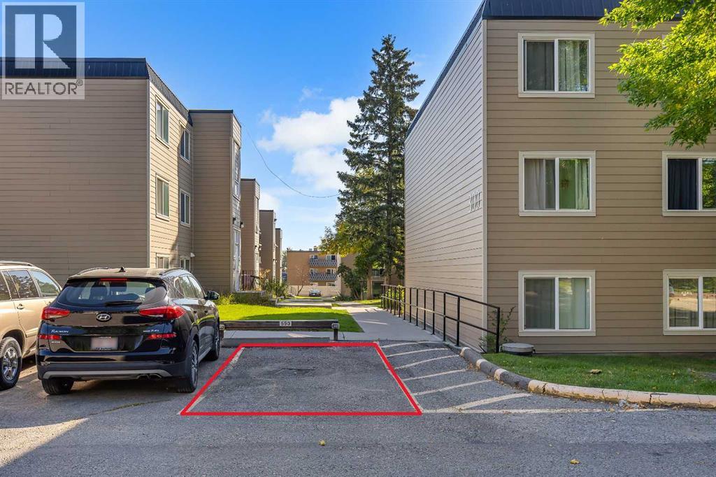 304, 315 Heritage Drive SE, Calgary, Alberta