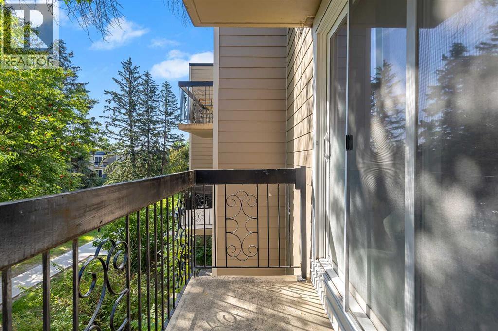 Single Family House for Sale in   Heritage Drive SE Acadia Calgary 