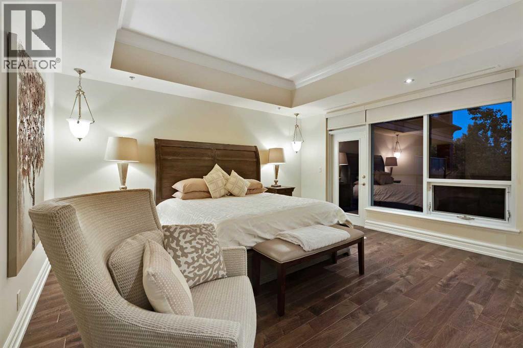 Single Family House for Sale in   Princeton Way SW Eau Claire Calgary 