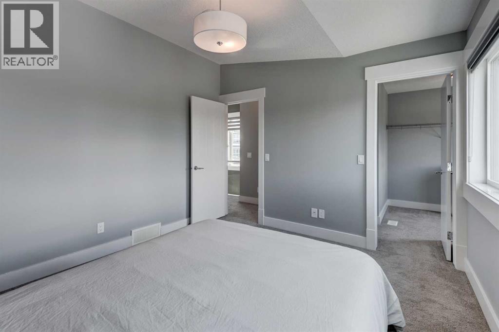 Single Family House for Sale in  Burma Star Road SW Currie Barracks Calgary 