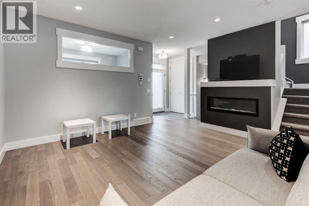 Single Family House for Sale in  Burma Star Road SW Currie Barracks Calgary 