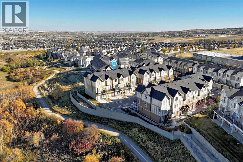 Single Family House for Sale in  Sherwood Lane NW Sherwood Calgary 